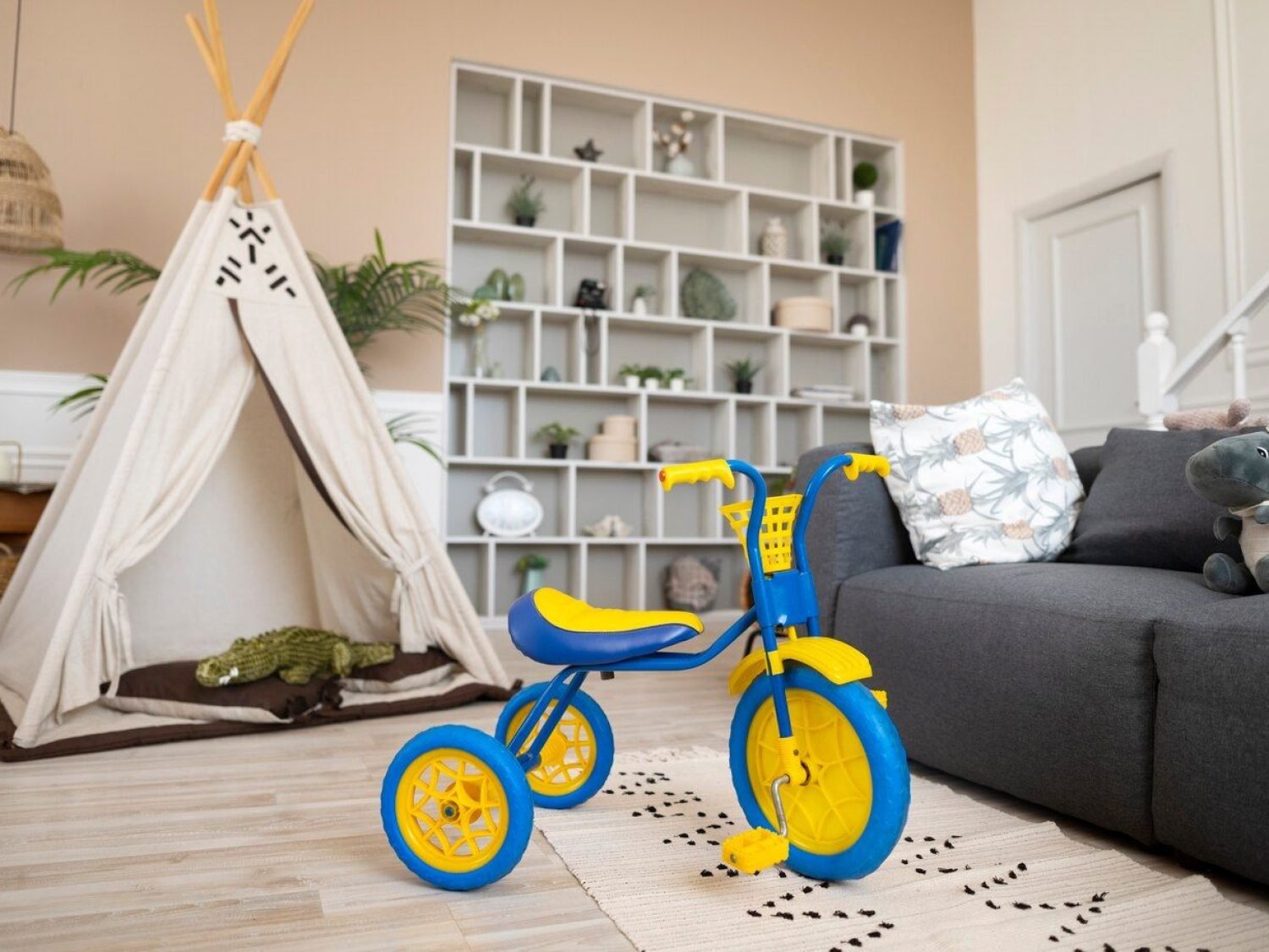 living-room-interior-design-with-cute-tricycle_23-2149308390 living-room-interior-design-with-cute-tricycle_23-2149308390